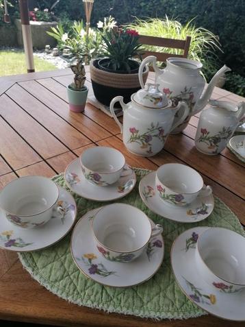 Limoges porseleinen koffieset beschikbaar voor biedingen