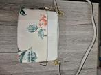 Sac guess, Handtassen en Accessoires, Tassen | Damestassen, Ophalen of Verzenden, Zo goed als nieuw, Wit, Schoudertasje