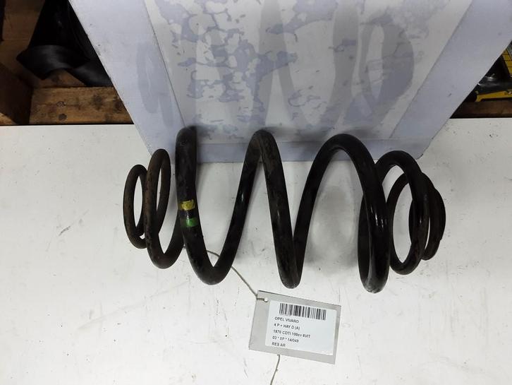 RESSORT DE SUSPENSION ARRIERE Opel Vivaro (01-2000/07-2014), Autos : Pièces & Accessoires, Suspension & Châssis, Opel, Utilisé