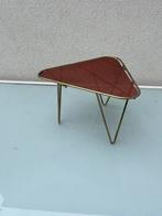 Vintage metalen planten tafeltje, Ophalen