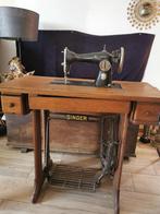Oude SINGER naaimachine, Ophalen
