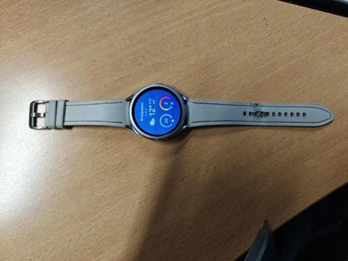 Galaxy Watch 6 Clasic, Handtassen en Accessoires, Smartwatches, Gebruikt, Android, Grijs, Afstand, Calorieverbanding, Conditie