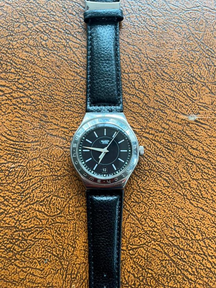 Swatch automatisch Zwitsers ETA-uurwerk, zwarte wijzerplaat, Handtassen en Accessoires, Horloges | Heren, Gebruikt, Polshorloge