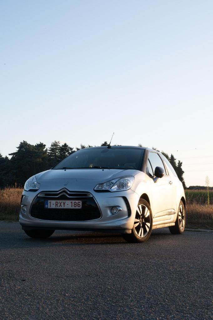 Citroën DS3 Cabrio 1.2 PureTech (2015), Auto's, Citroën, Particulier, DS3, ABS, Achteruitrijcamera, Airbags, Airconditioning, Bluetooth