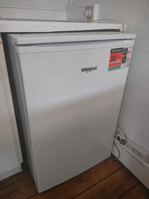 Frigo Whirlpool  W55VM 1130 W, Elektronische apparatuur, Koelkasten en IJskasten, Zo goed als nieuw, Met vriesvak, 100 tot 150 liter