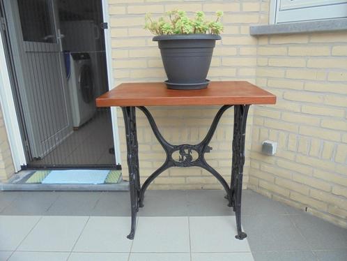 Prachtig upcycling tuin- , terras- , bijzettafeltje, Tuin en Terras, Tuintafels, Zo goed als nieuw, Rechthoekig, Ophalen