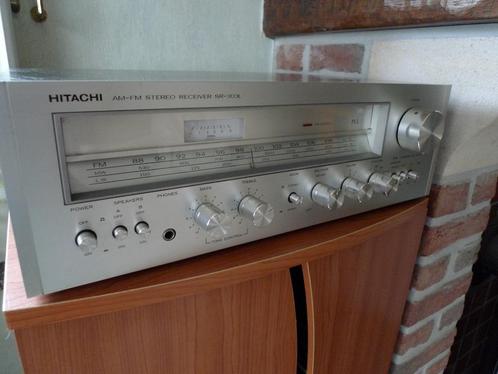 Vintage Hitachi    SR- 303L, Audio, Tv en Foto, Versterkers en Ontvangers, Zo goed als nieuw, Stereo, Minder dan 60 watt, Ophalen of Verzenden