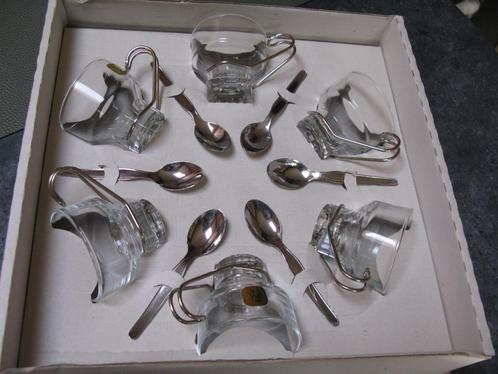 Retro glazen koffie of thee tasjes 6 stuks + lepeltjes, Verzamelen, Retro, Ophalen of Verzenden