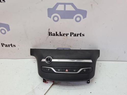 Radiobedienings paneel van een Peugeot 308, Auto-onderdelen, Dashboard en Schakelaars, Peugeot, Gebruikt, 3 maanden garantie