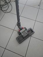 De stofzuiger van Dyson werkt prima., Elektronische apparatuur, Stofzuigers, Ophalen, Zo goed als nieuw, Stofzuiger