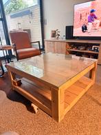 Salontafel in steigerhout met glazen top, Enlèvement, Comme neuf