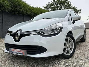 Renault Clio 1.2i Expression beschikbaar voor biedingen