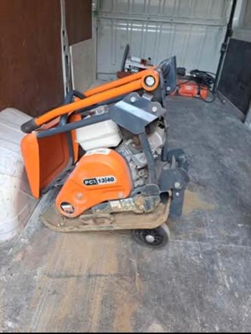 Trilplaat Altrad Belle  beschikbaar voor biedingen