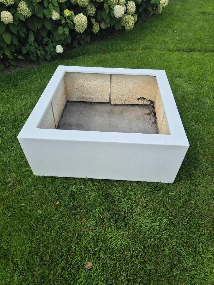 Polyester bloembak 100x100x40 cm wit, Tuin en Terras, Bloembakken en Plantenbakken, Zo goed als nieuw, Kunststof, Tuin, Ophalen