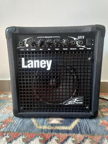 Laney LX12 Gitaarversterker beschikbaar voor biedingen