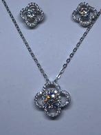 Zilveren set met echte moissaniet (lab-grown diamant), Handtassen en Accessoires, Kettingen, Overige kleuren, Nieuw, Ophalen of Verzenden