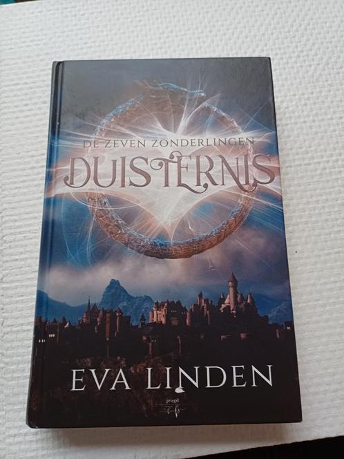 Eva Linden - Duisternis, Boeken, Kinderboeken | Jeugd | 13 jaar en ouder, Zo goed als nieuw, Ophalen of Verzenden