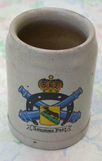Stenen pot, souvenir 19de Artillerie, Zg beschikbaar voor biedingen