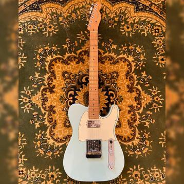 Fender Telecaster American Pro Daphne Blue Limited Edition beschikbaar voor biedingen