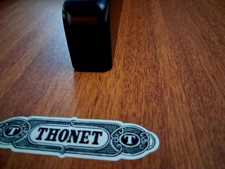 Vintage design eettafel Thonet 79 (’70) + 6 stoelen, Huis en Inrichting, Tafels | Eettafels, Gebruikt, 100 tot 150 cm, 150 tot 200 cm