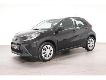 Toyota Aygo X 1.0 X play Toyota Aygo X X-Play 1.0 72ch beschikbaar voor biedingen