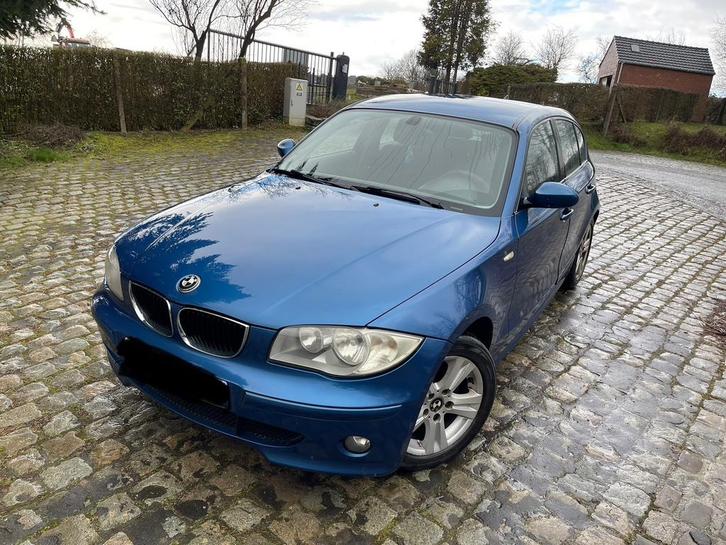 BMW 118D 5P M47 blauw 122ch mod 2007 clima ja17 ctok, Auto's, BMW, Bedrijf, 1 Reeks, ABS, Airbags, Airconditioning, Alarm, Bluetooth