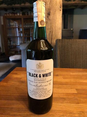 Mélange spécial noir et blanc de vieux scotch Buchanan's Cho