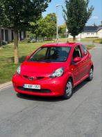 Toyota Aygo • Benzine • Superconditie • 185.000 km, Voorwielaandrijving, Euro 5, Stof, Zwart