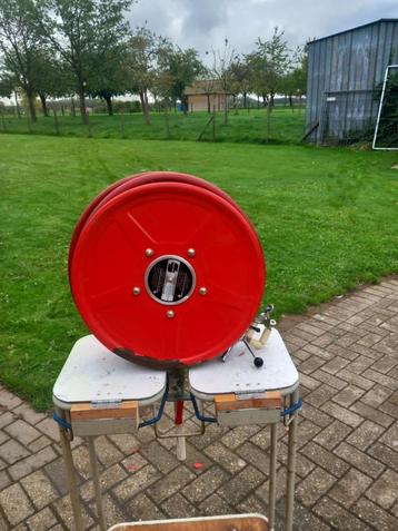 brandslang. beschikbaar voor biedingen