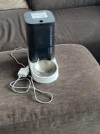 Automatische voedselverdeler voor katten en konijnen, Dieren en Toebehoren, Ophalen, Zo goed als nieuw