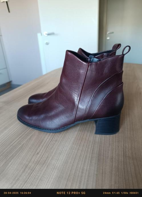 Bordeaux Marco Tozzi laarzen, maat 42, Kleding | Dames, Schoenen, Zo goed als nieuw, Lage of Enkellaarzen, Rood, Ophalen