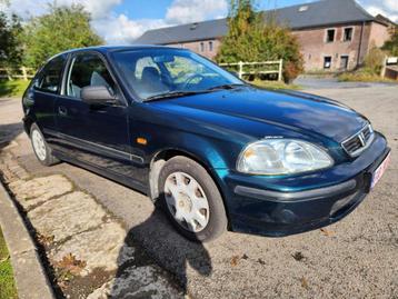 Honda Civic Automatique 83000 Km ct ok !!!! disponible aux enchères