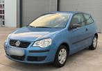 VW POLO 1.2 BENZINE | TRENDLINE ÉDITION | GEKEURD | GARANTIE, Auto's, Voorwielaandrijving, Stof, Zwart, 4 cilinders