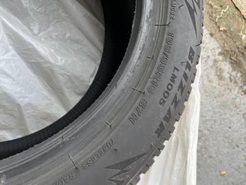 Sneeuwbanden beschikbaar voor biedingen