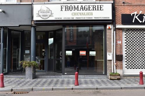 Rez de chaussée commercial Wavre, Immo, Appartementen en Studio's te huur, Provincie Waals-Brabant, 50 m² of meer