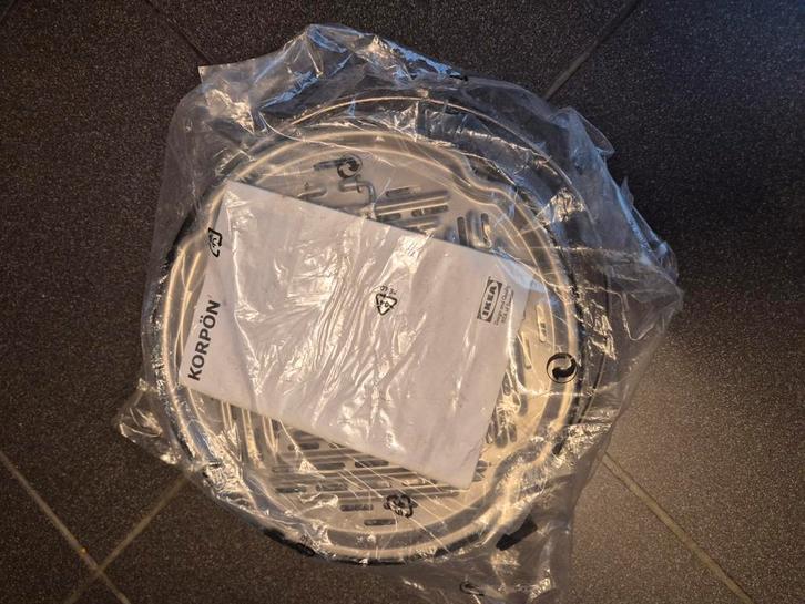 Mobiele barbecue van ikea, Tuin en Terras, Houtskoolbarbecues, Nieuw, Ophalen of Verzenden