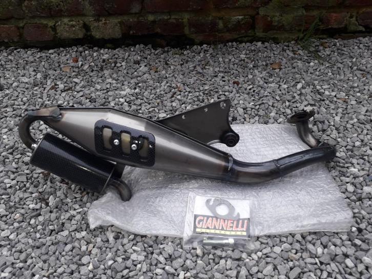 Rare , pot giannelli silencers italjet formula 50cc nouveau, Fietsen en Brommers, Brommeronderdelen | Scooters, Nieuw, Overige merken