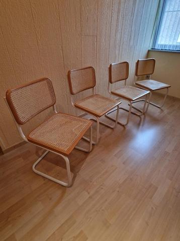 4 loungestoelen naar Thonet ontwerp van Marcel Breuer beschikbaar voor biedingen