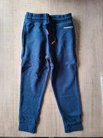 sweatpants maat 104, Broek, Jongen of Meisje, Ophalen of Verzenden, Nieuw