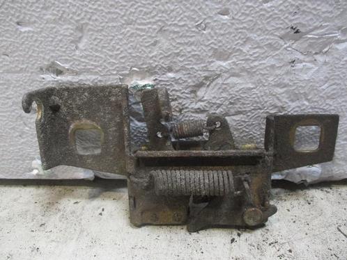 MOTORKAP SLOT Ford Fiesta 2 (01-1983/11-1989), Auto-onderdelen, Carrosserie, Ford, Gebruikt