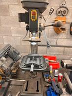 Foreuse sur colonne quantum, Enlèvement, Utilisé, Foreuse sur colonne, 400 à 600 watts