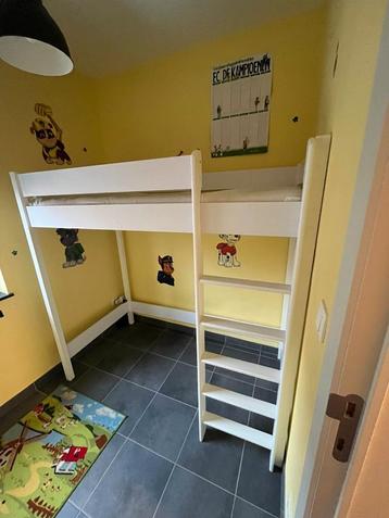 HOOGSLAPER beschikbaar voor biedingen
