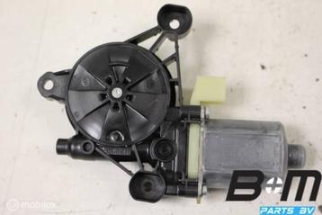 Raammotor RV (bestuurderskant) VW Golf 7 5Q0959801B beschikbaar voor biedingen