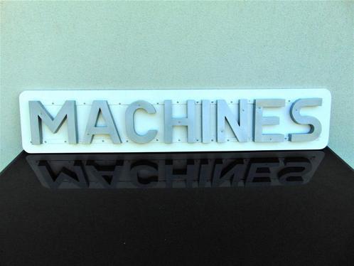 Machines -  tekst in vintage metalen doosletters, Verzamelen, Merken en Reclamevoorwerpen, Gebruikt, Reclamebord, Ophalen