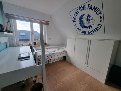 Kinderslaapkamer hoogslaper/stapelbed met bureau en kast, Huis en Inrichting, Slaapkamer | Complete slaapkamers, Gebruikt, Eenpersoons