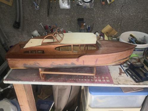 Yacht Victoria Aero-Naut, Hobby en Vrije tijd, Modelbouw | Boten en Schepen, Gebruikt, Ophalen of Verzenden