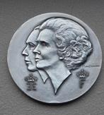 Médaille d'argent du Concours Reine Elisabeth, env. 235 gram, Collections, Maisons royales & Noblesse, Enlèvement ou Envoi