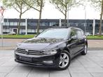 Volkswagen Passat Variant 2.0 TSI | Pano | Camera | Adaptive, Auto's, Volkswagen, Te koop, Elektrische ramen, Bedrijf, Benzine