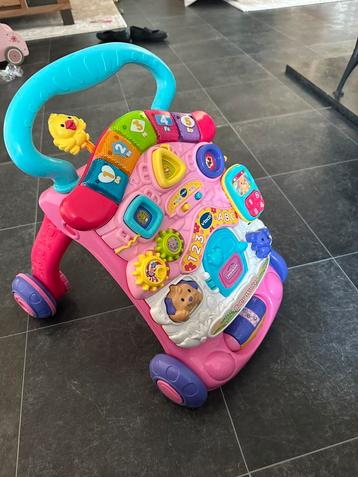 Vtech roze loopwagen beschikbaar voor biedingen