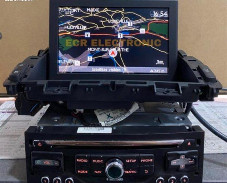 Gps Peugeot Citroën ds, Auto diversen, Autonavigatie, Zo goed als nieuw, Ophalen